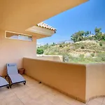 Alcam Aloha Deluxe 42 Апартаменты *
