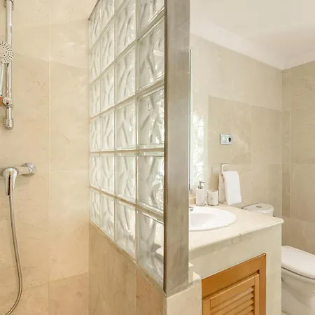 Alcam Aloha Deluxe 42 Апартаменти Марбелья