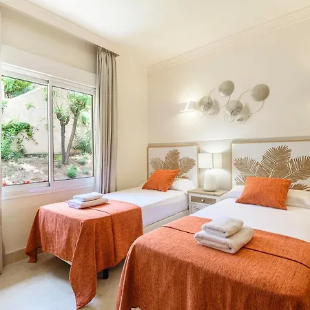 Alcam Aloha Deluxe 42