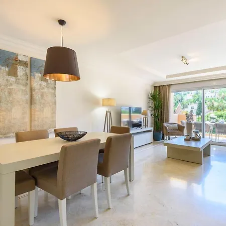 Alcam Aloha Deluxe 42 Апартаменти *