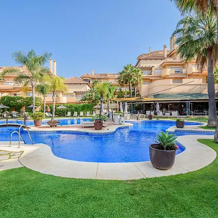 Alcam Aloha Deluxe 42 Апартаменти *