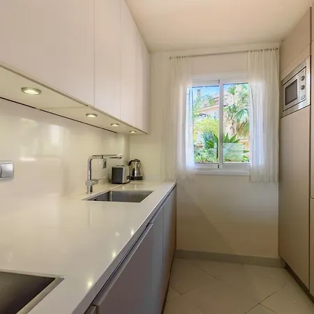 Alcam Aloha Deluxe 42 Apartment Marbella